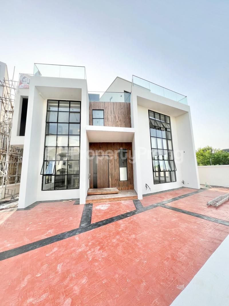 5 bedroom House for sale Chevron Lekki Lagos