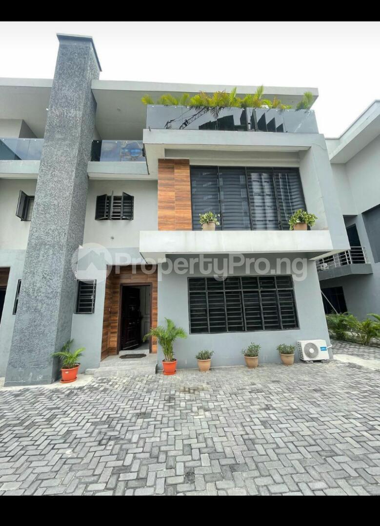 5 bedroom House for sale Oniru Estate, Victoria Island, Lagos. ONIRU Victoria Island Lagos