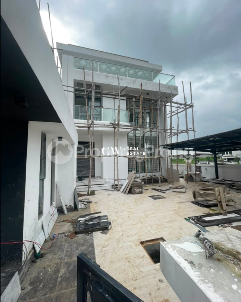 5 bedroom House for sale Alimosho Lagos