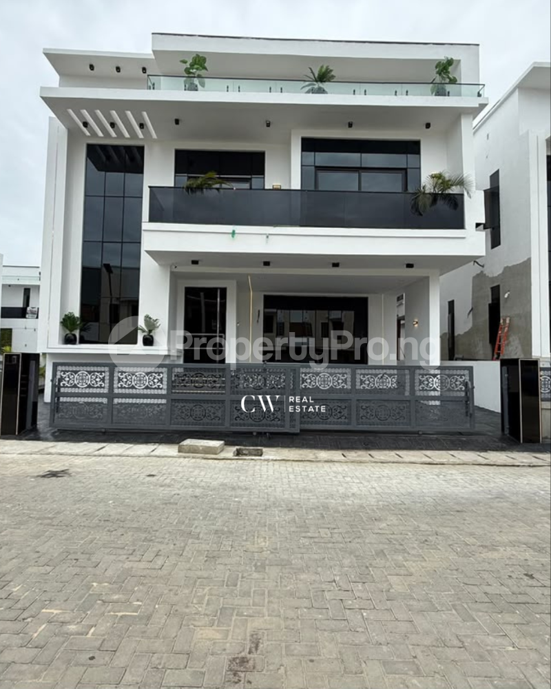 5 bedroom House for sale Lekki Lagos