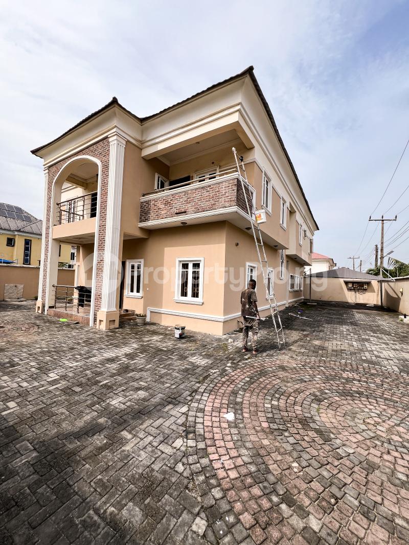 5 bedroom House for rent Ikota Lekki Lagos