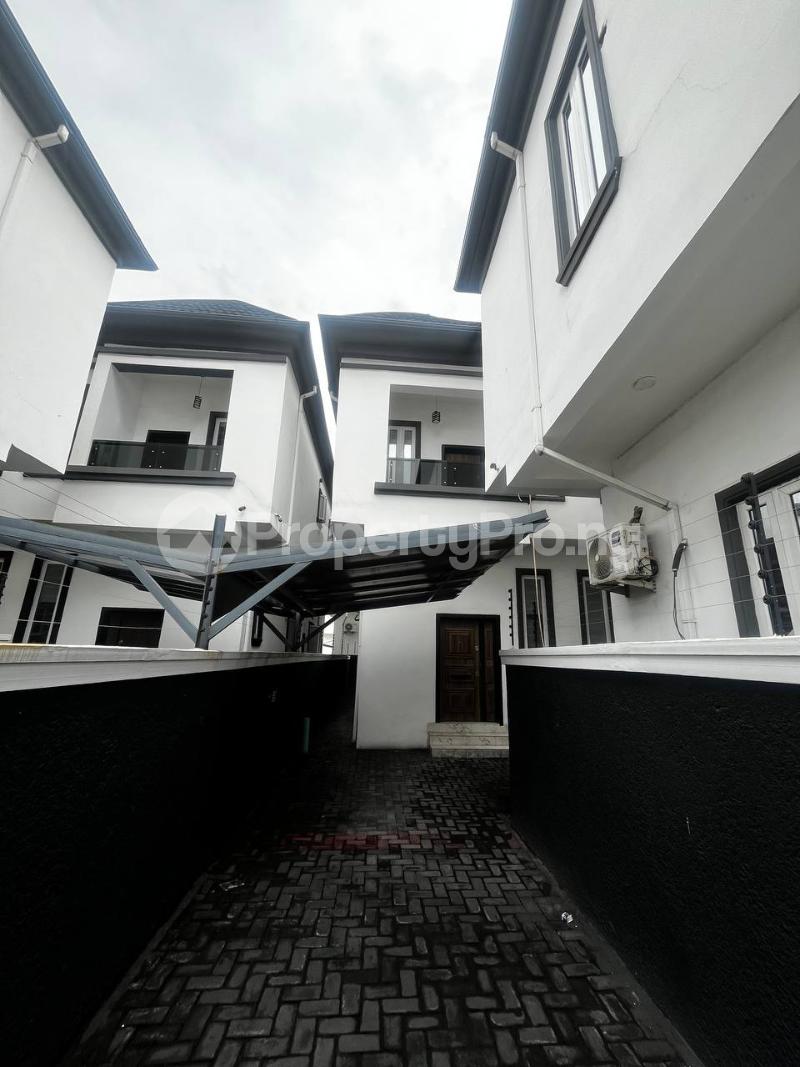5 bedroom House for sale Ikota Lekki Lagos