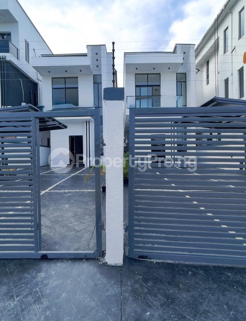 5 bedroom House for sale Sangotedo Ajah Lagos