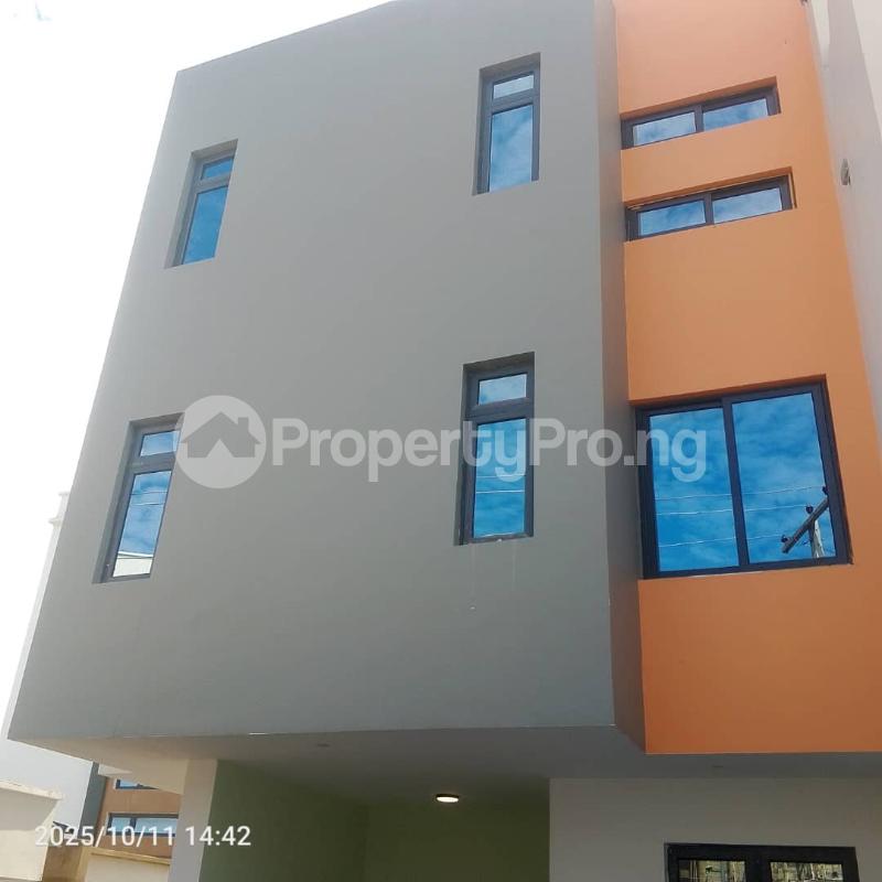 5 bedroom House for sale Maryland Lagos