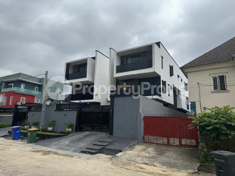 5 bedroom House for sale Adeniyi Jones Ikeja Lagos