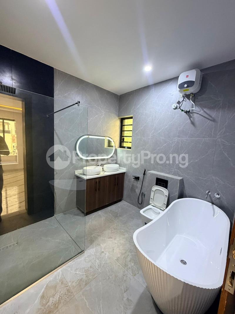 5 bedroom House for sale Engr Lere Adigun Gra Basorun Ibadan Oyo