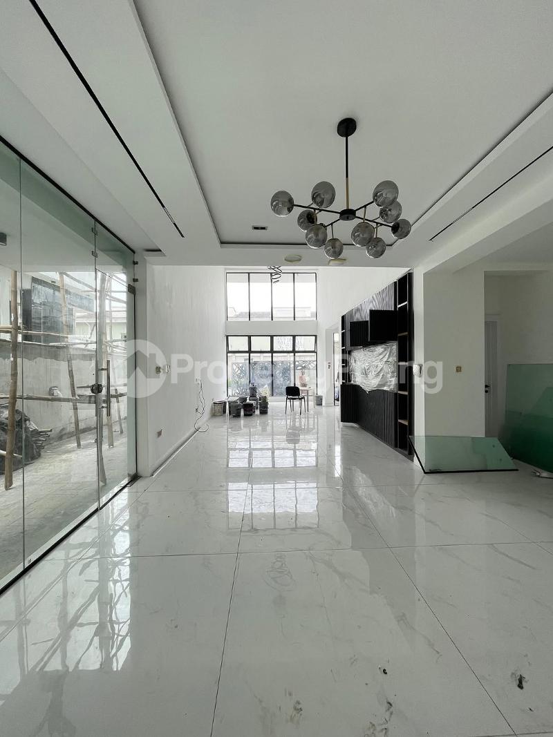 5 bedroom House for sale Ikota Lekki Lagos