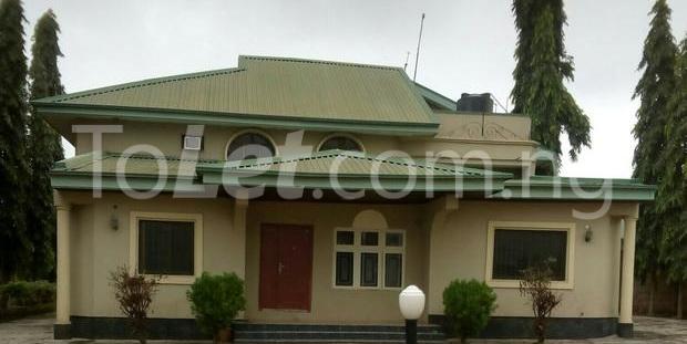 5 bedroom House for sale Off Akala Road Akala Express Ibadan Oyo