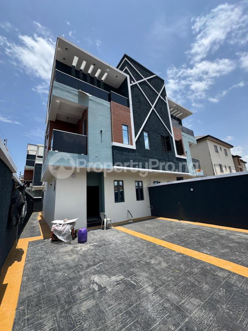 House for sale Ilupeju Lagos