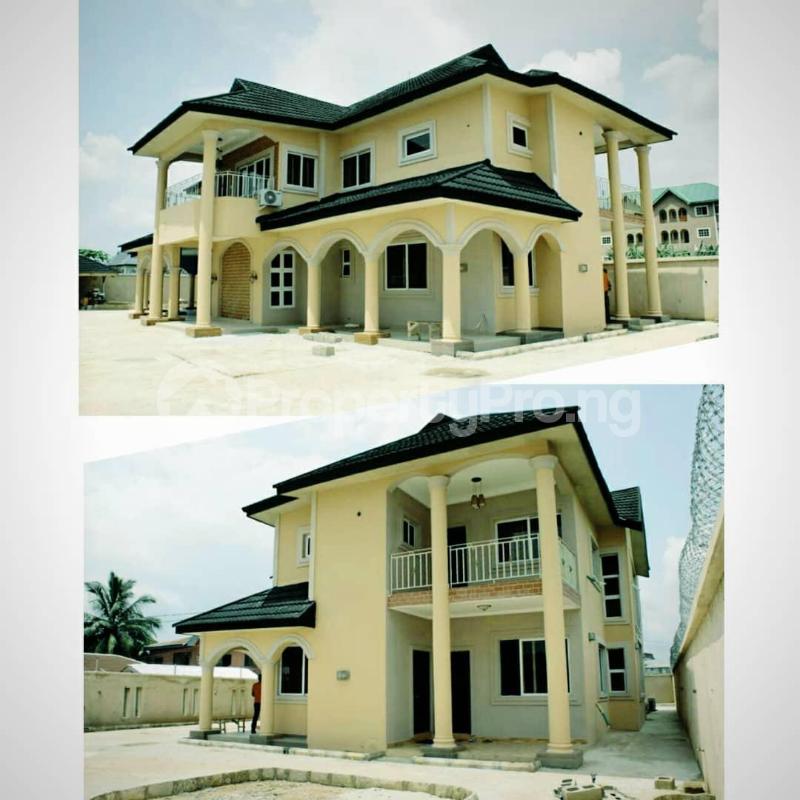 5 bedroom House for sale Located In Owerri Owerri Imo