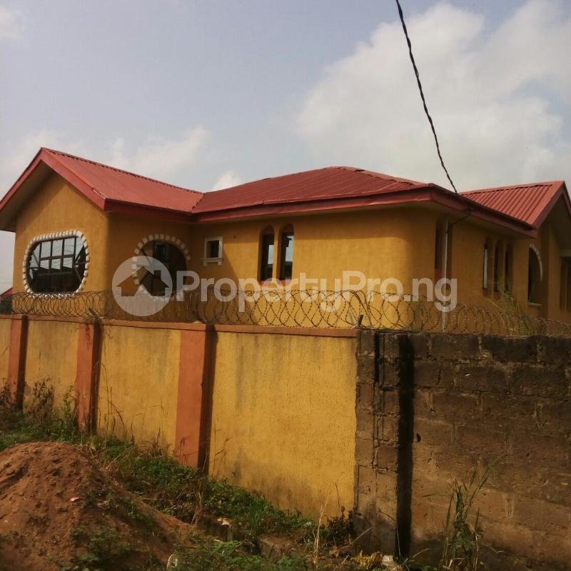 5 bedroom House for sale Ologede Estate Off New Garage Ibadan Akala