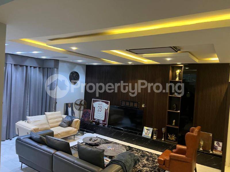 5 bedroom Flat / Apartment for rent Adeniyi Jones Ikeja Lagos