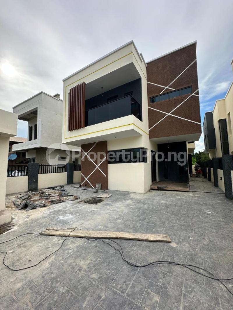 5 bedroom House for sale Ikolaba Estate Near Agodi Ibadan Oyo