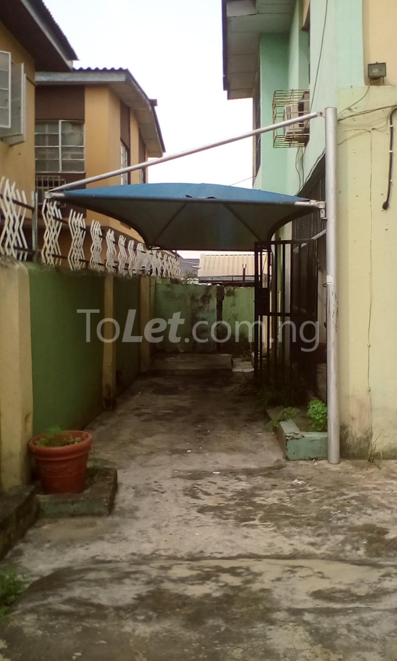 5 bedroom House for rent Babs Abosede Ajao Estate Isolo Lagos