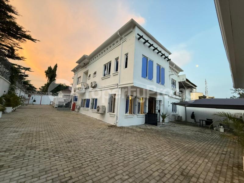 5 bedroom House for rent Maitama Abuja