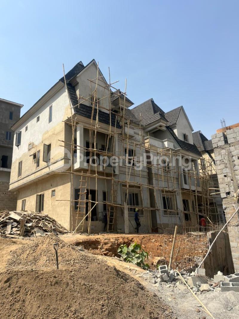 5 bedroom House for sale Guzape Abuja