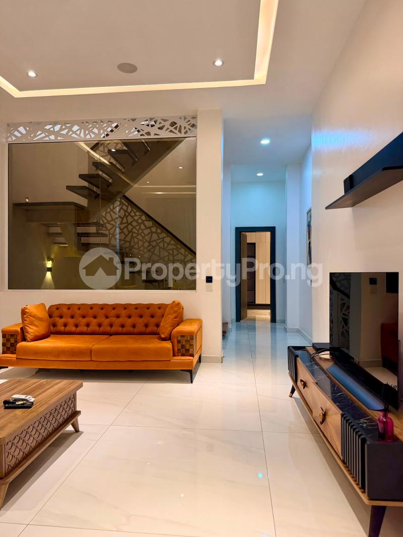 5 bedroom House for rent Guzape Guzape Abuja