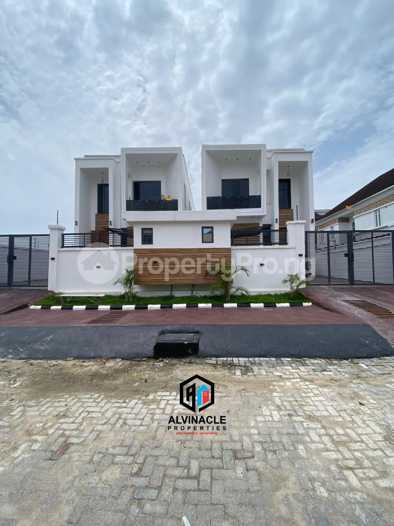 5 bedroom House for sale chevron Lekki Lagos
