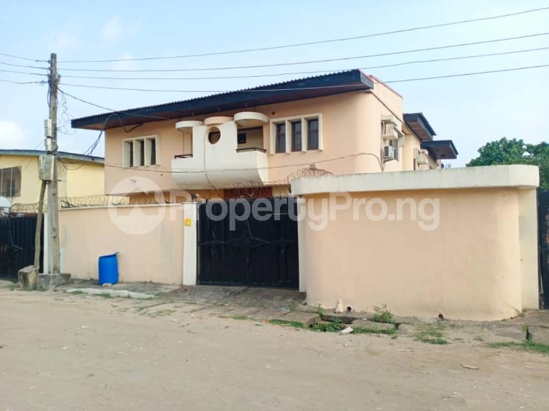 5 bedroom House for sale   Ago palace Okota Lagos