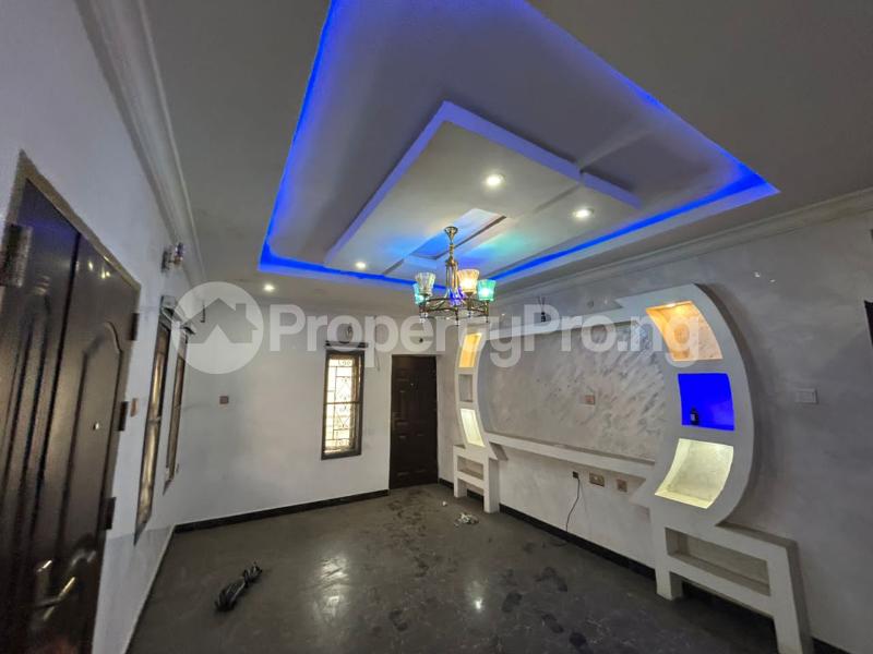 5 bedroom House for sale Salawe Avenue, Ikosi Ketu Lagos