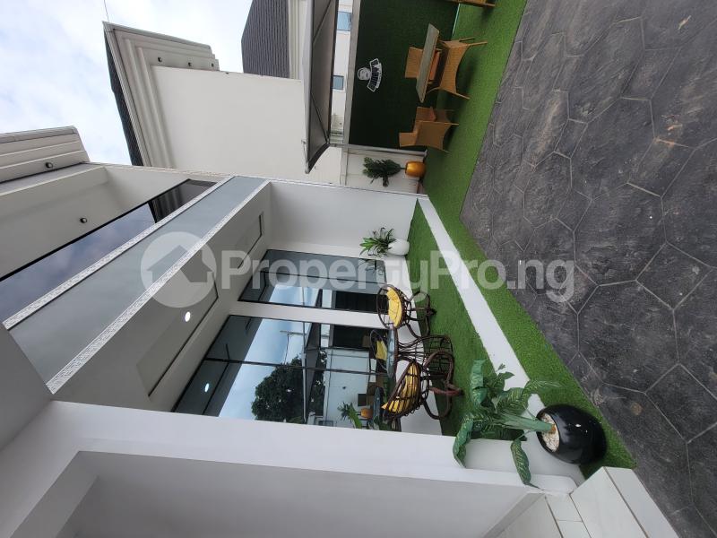 6 bedroom House for sale Omole Phase 1 Agidingbi Ikeja Lagos