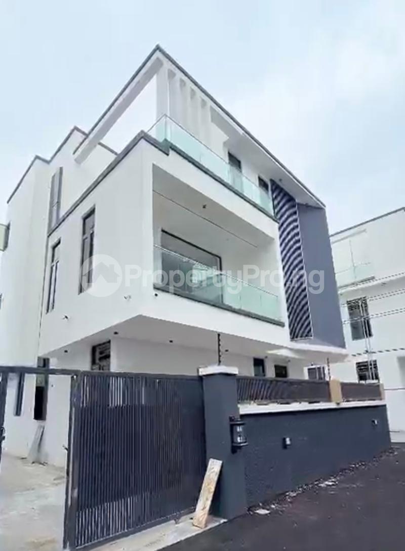 5 bedroom House for sale Omole phase 2 Ojodu Lagos