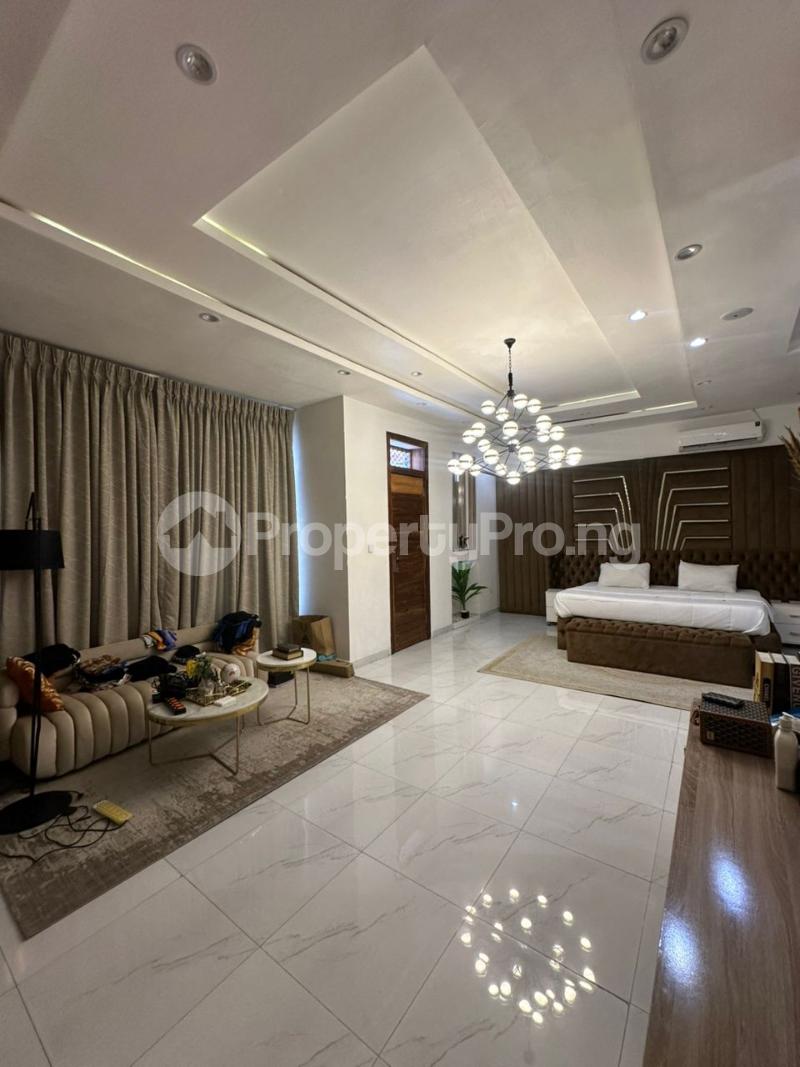 5 bedroom House for rent Ikota Gra Ikota Lekki Lagos
