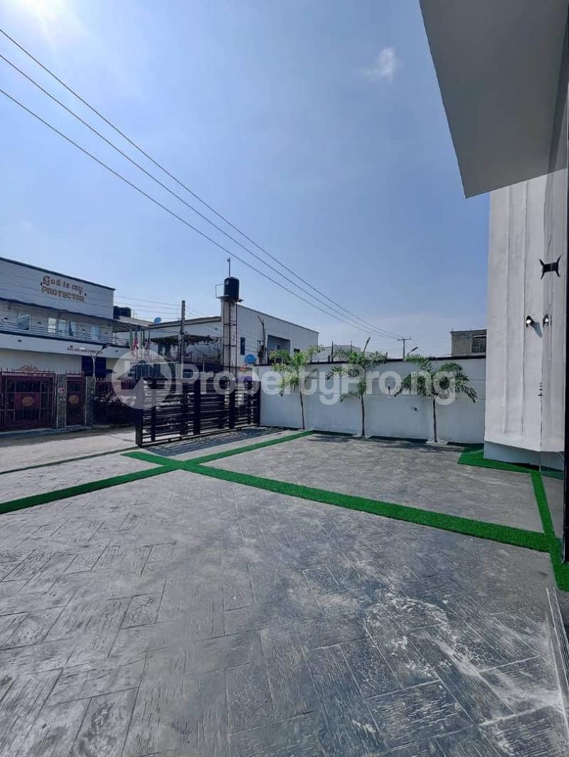 5 bedroom House for sale Ajah Lekki Ado Road Ajah Lagos