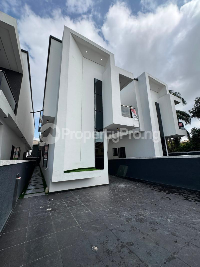 5 bedroom House for sale Thomas Estate Thomas estate Ajah Lagos