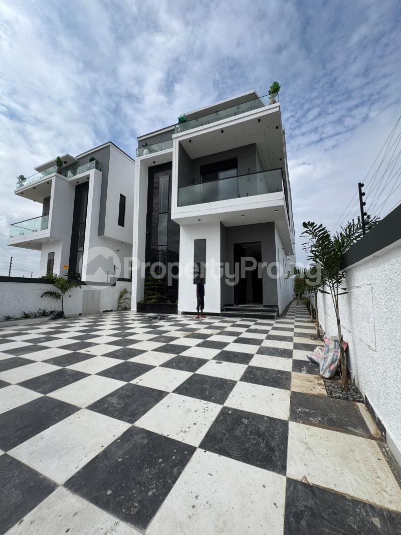 5 bedroom House for sale Off Lekki-Epe Expressway Ajah Lagos