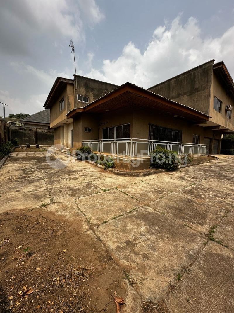 5 bedroom House for sale Oluga, New Bodija Ibadan Oyo