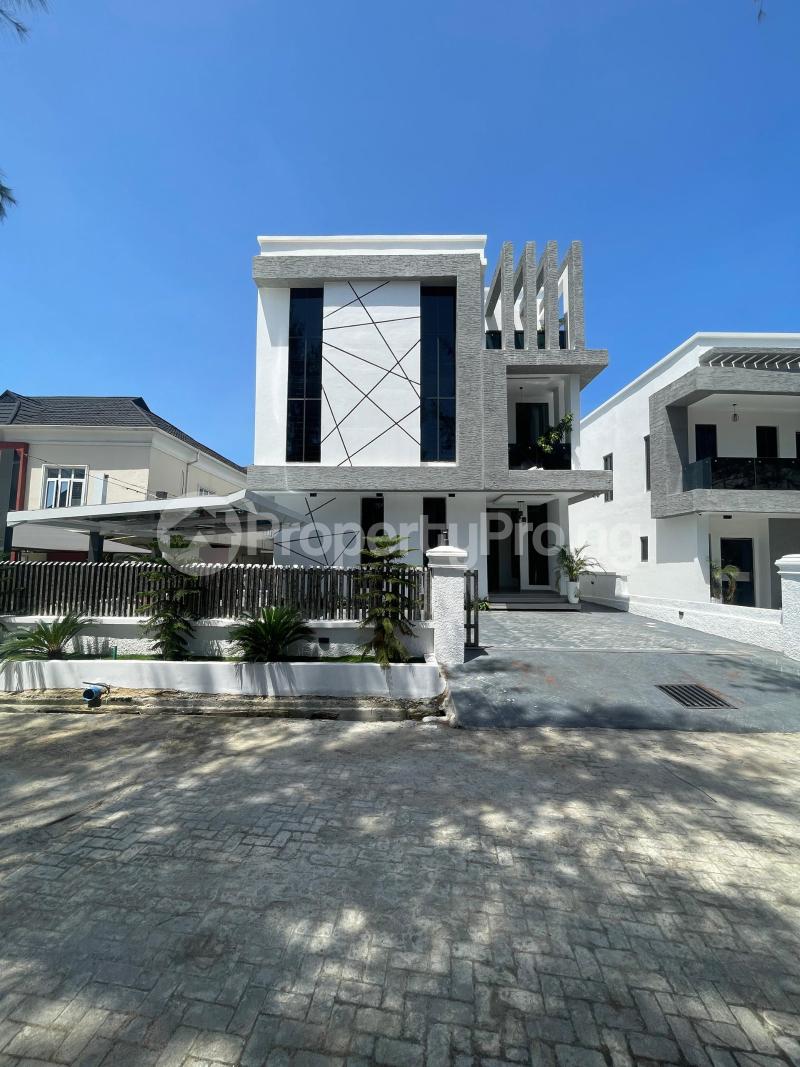 House for sale Ikota Villa Ikota Lekki Lagos - 1