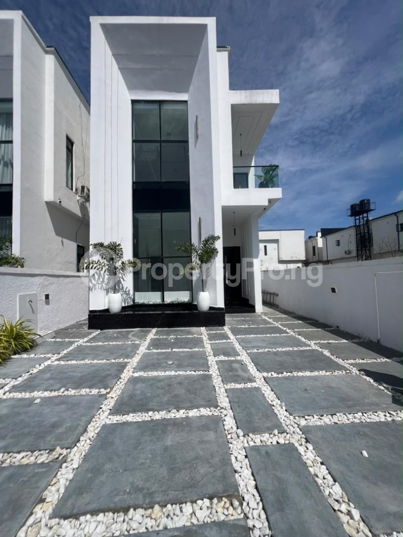 5 bedroom House for rent Off Lekki-Epe Expressway Ajah Lagos