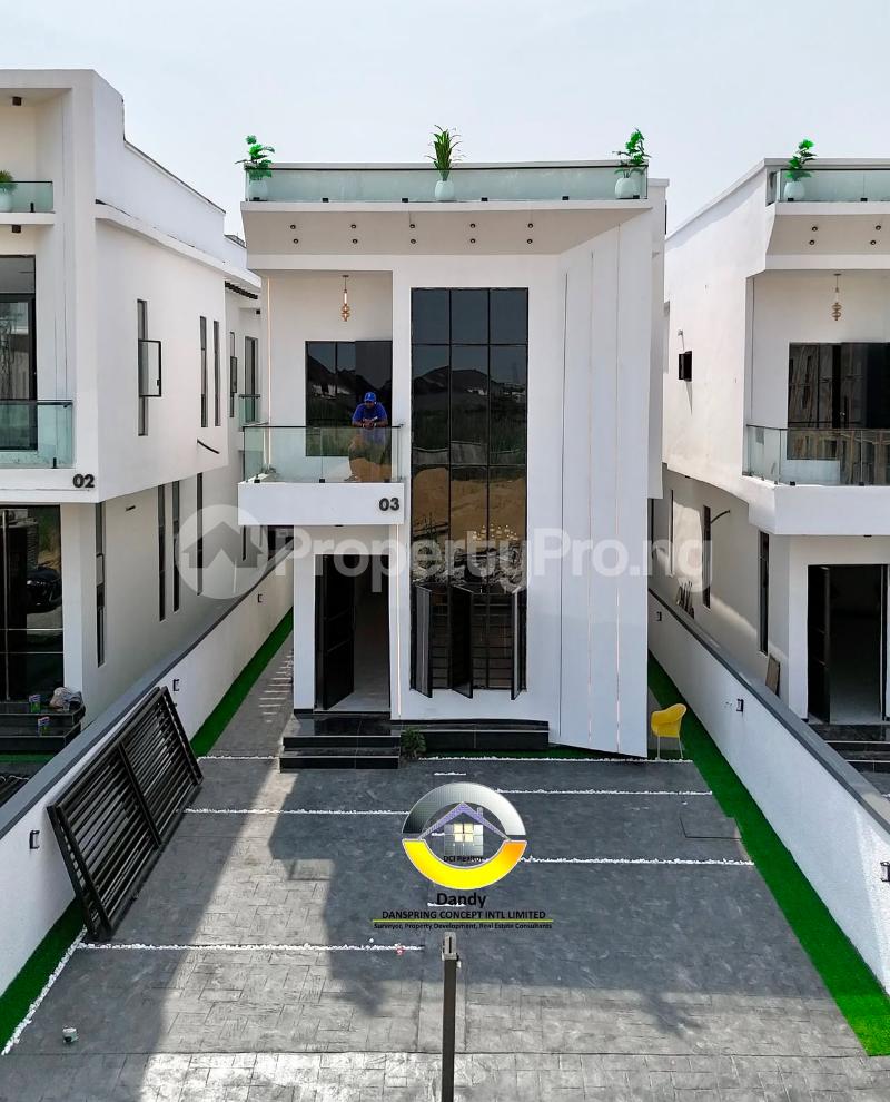 5 bedroom House for sale chevron Lekki Lagos