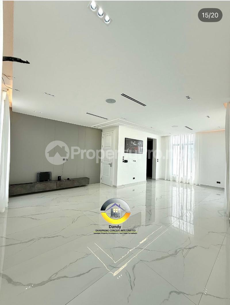 5 bedroom House for sale Osapa london Lekki Lagos