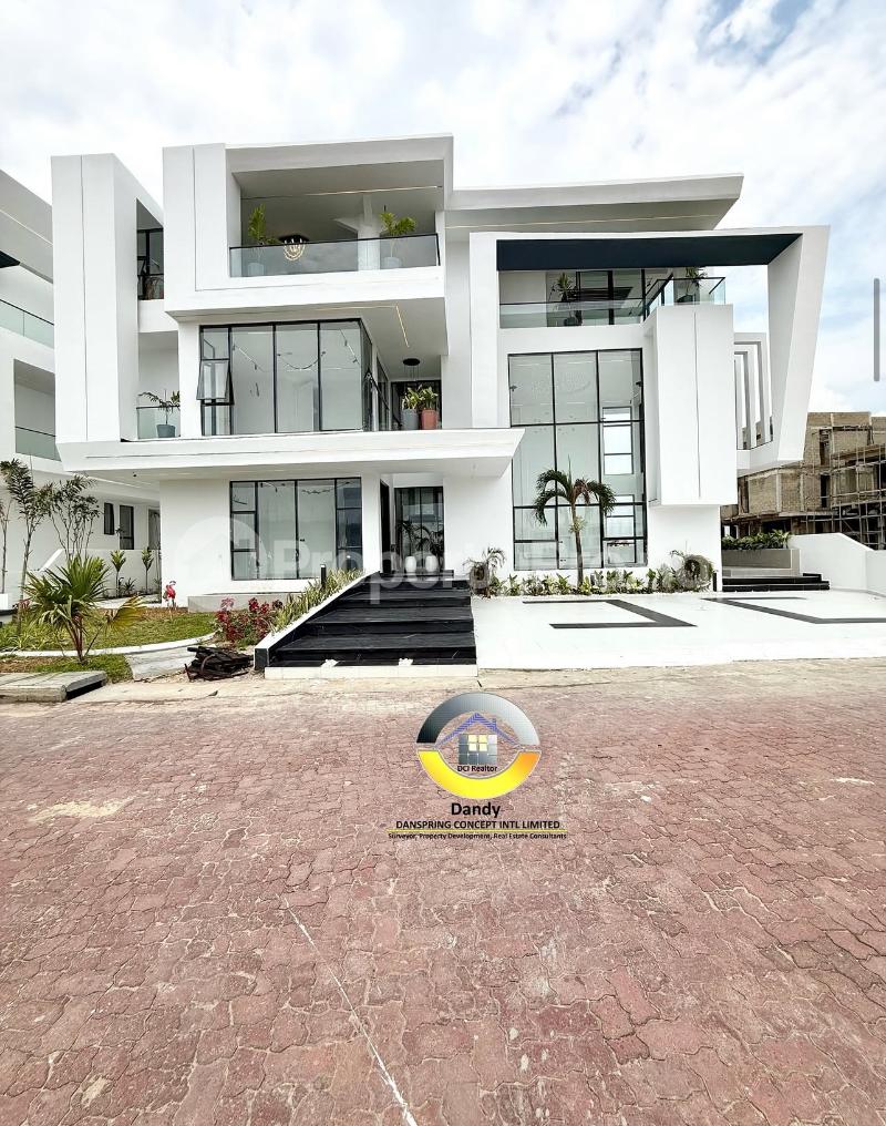 5 bedroom House for sale Osapa london Lekki Lagos