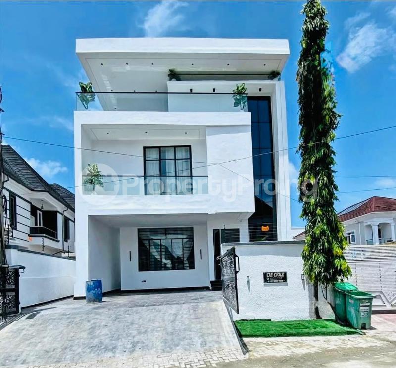 House for sale Ikota Gra Ikota Lekki Lagos