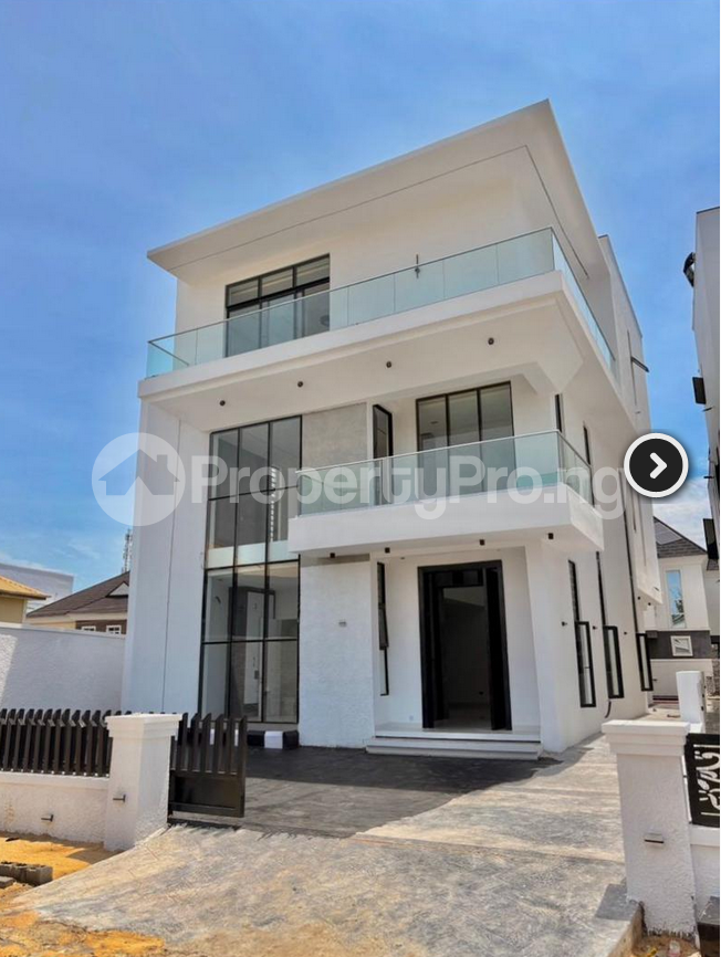 5 bedroom House for sale Ikota Lekki Lagos