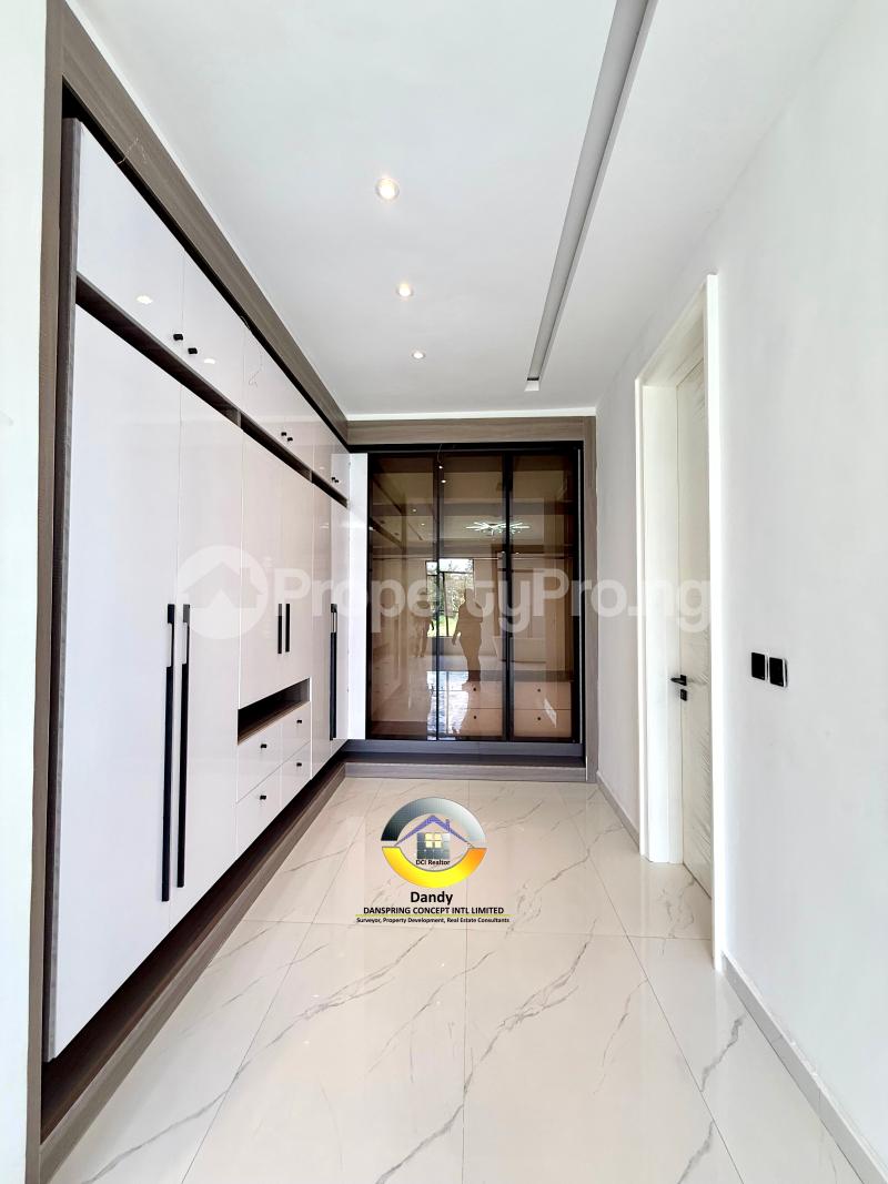 5 bedroom House for sale Lekki County Ikota Lekki Lagos