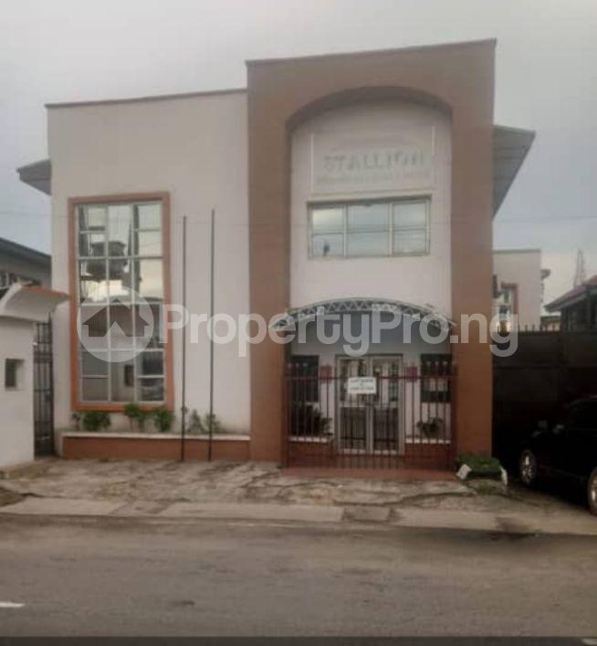 5 bedroom House for sale Ogunlana Surulere Lagos