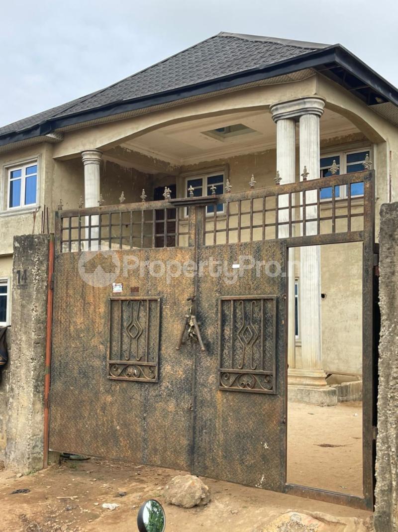 9 Bedroom House in Igbogbo Ikorodu Lagos House for sale in ikorodu House in ikorodu 9