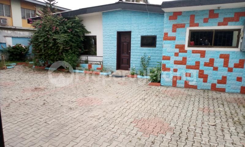 5 bedroom Flat / Apartment for rent Akora Estate Adeniyi Jones Ikeja Lagos