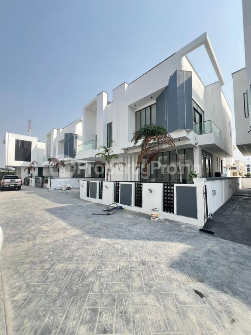 5 bedroom House for sale Chevron Lekki Lagos