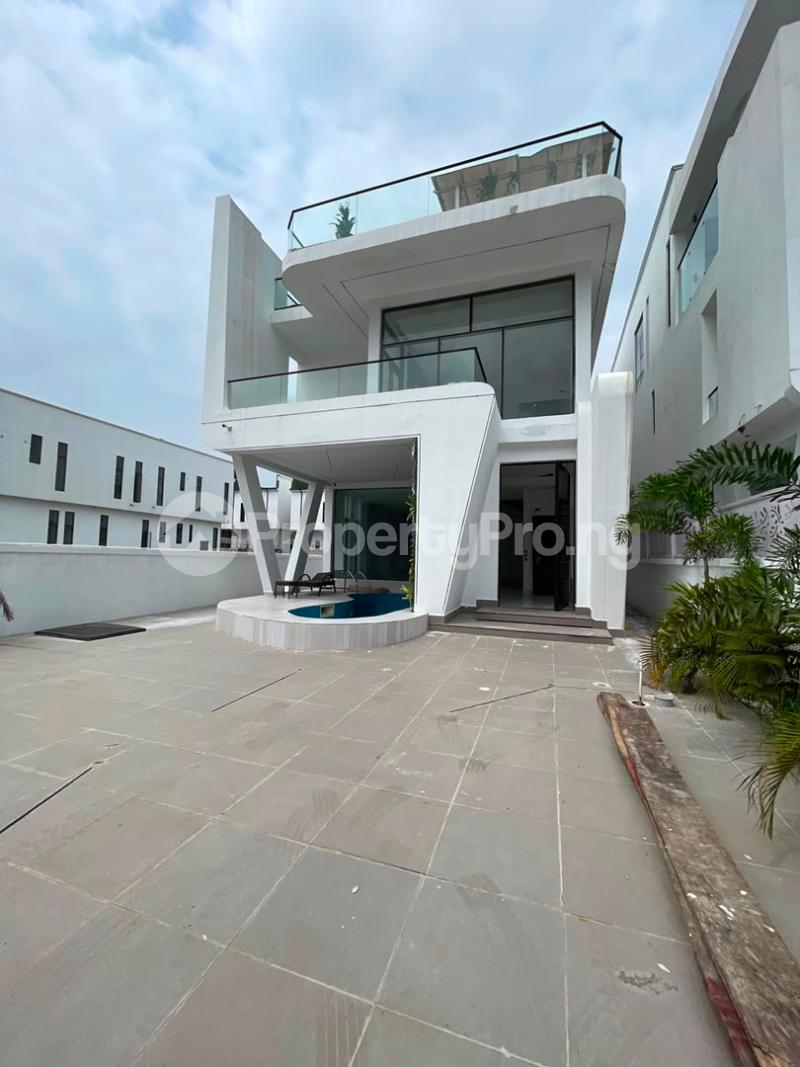 5 bedroom House for sale Chevron Lekki Lagos