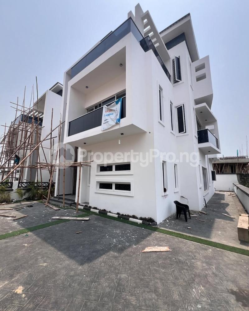 5 bedroom House for sale Chevron Lekki Lagos