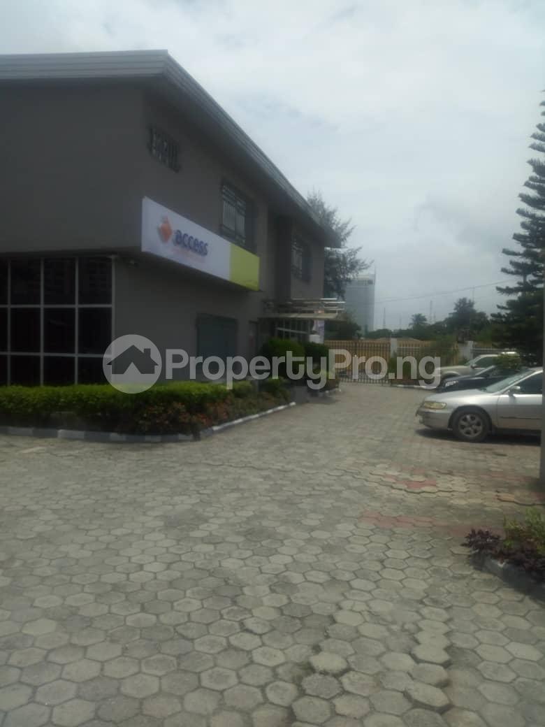 5 bedroom Commercial Property for rent By Olosa Street, Victoria Island, Lagos. Tiamiyu Savage Victoria Island Lagos