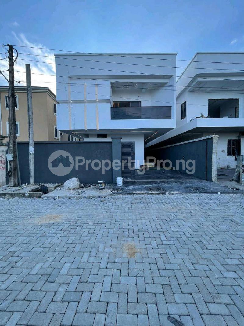 5 bedroom House for sale Ologolo Lekki Lagos