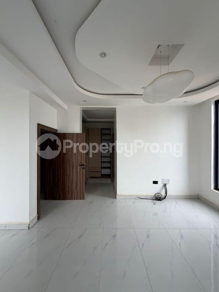 5 bedroom House for sale Apo Abuja