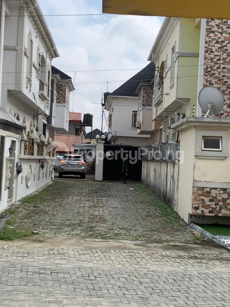 5 bedroom Flat / Apartment for rent Ikota Lekki Lagos