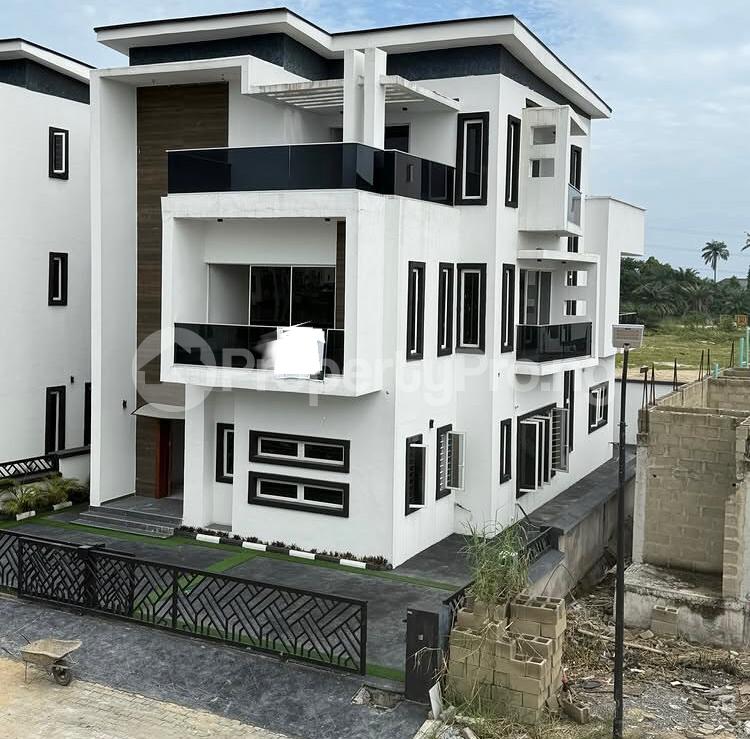 5 bedroom House for sale Chevron Lekki Lagos